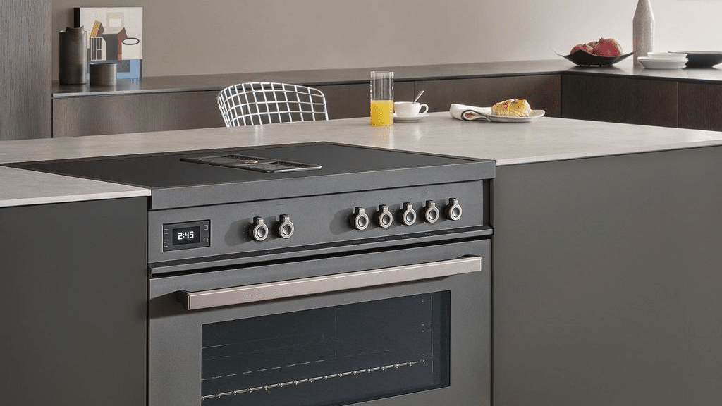 Bertazzoni Professional Series Free-Standing Induction Cooker with Electric Oven PROCH94I1ECAT g